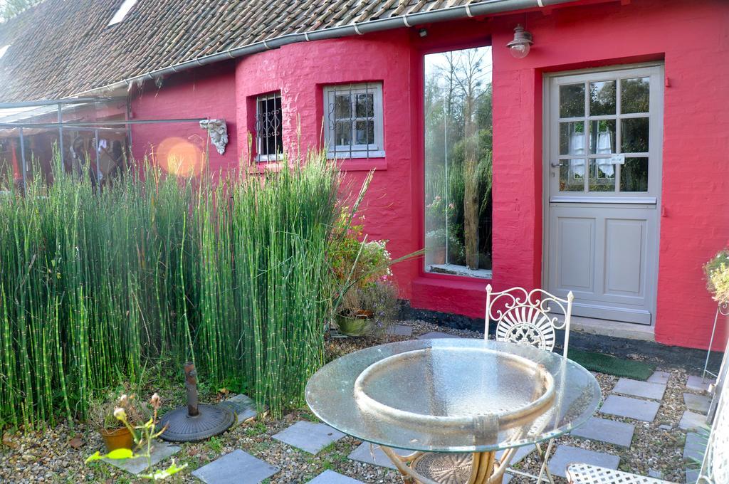 Chambres D'Hotes, Gites La Petite Madeleine La Madelaine-sous-Montreuil Luaran gambar